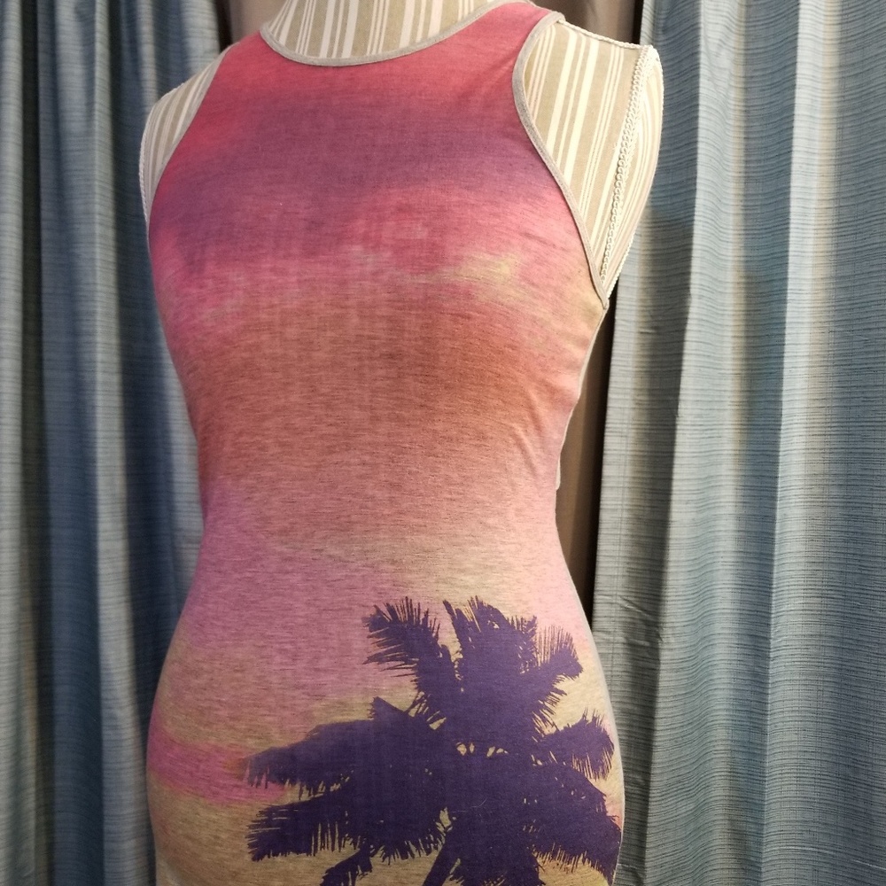 🌻🌺🌻AMERICAN EAGLE CUTE BEACH CUTOUT DRESS!! - Picture 4 of 6